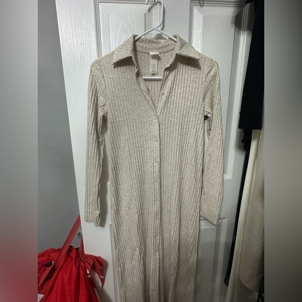 H&M Beige Long Sleeve Knit Dress Size Extra Small